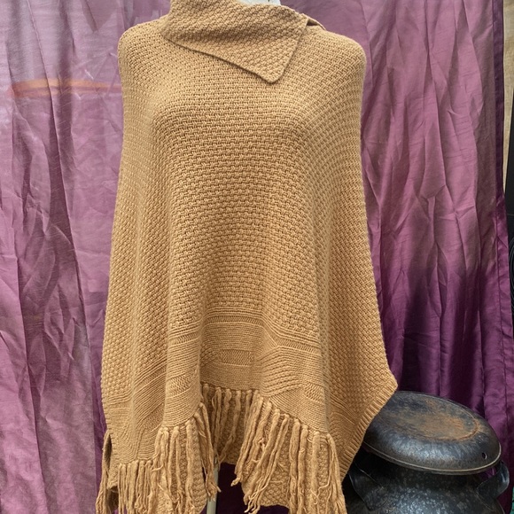 🤗315-UR Powerful ❤️~Coldwater Creek~Butterscotch Poncho - Picture 6 of 7